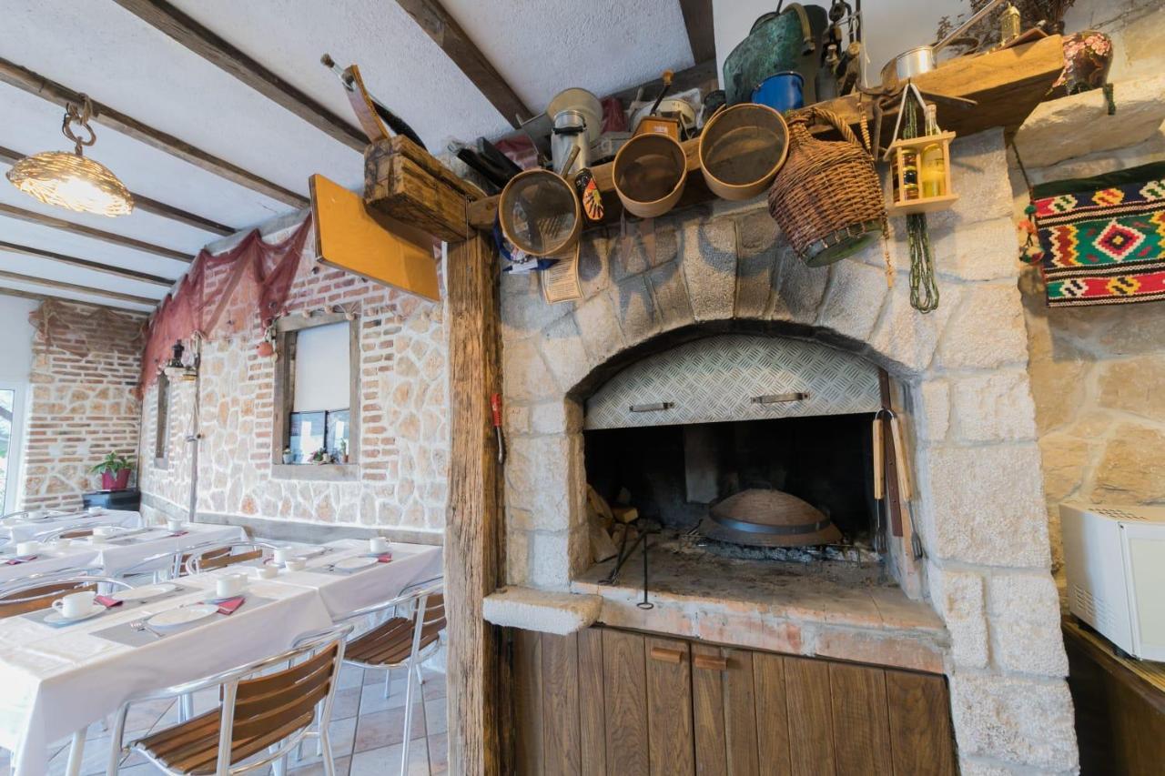 Mb Bed&Breakfast Pag Town Eksteriør bilde