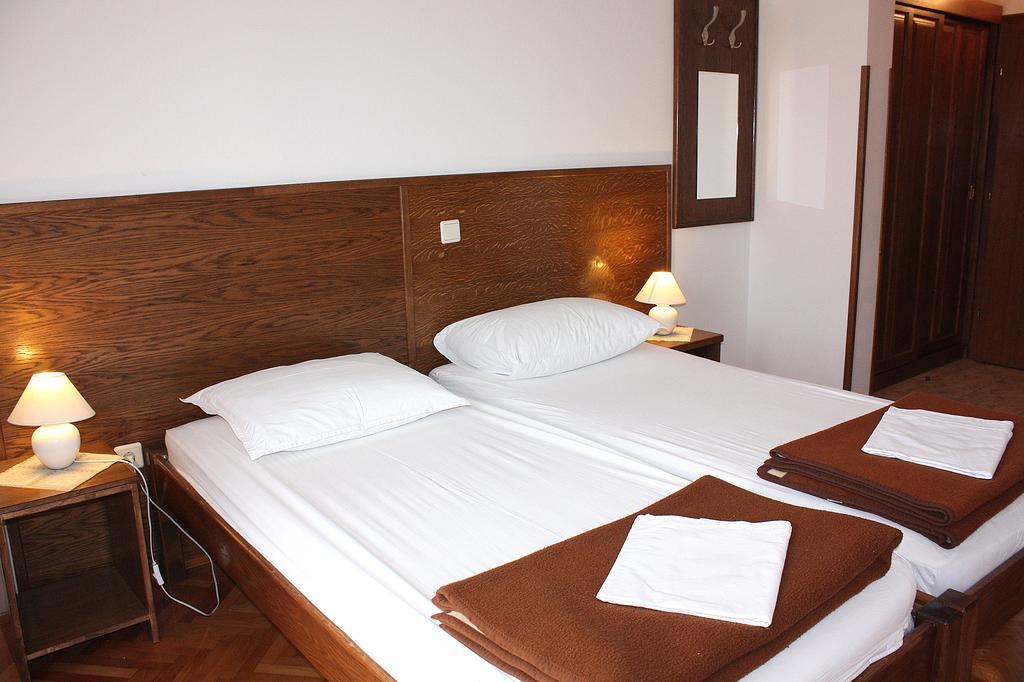 Mb Bed&Breakfast Pag Town Rom bilde